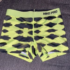 Nike Pro - Shorts